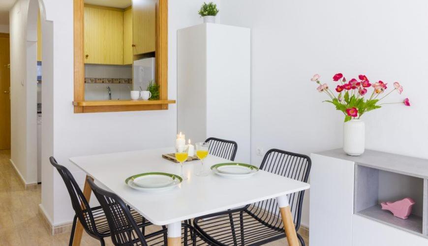 M&R Trini Beach, Parking Privado 또레비에하 외부 사진