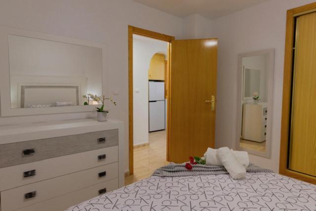 M&R Trini Beach, Parking Privado 또레비에하 외부 사진